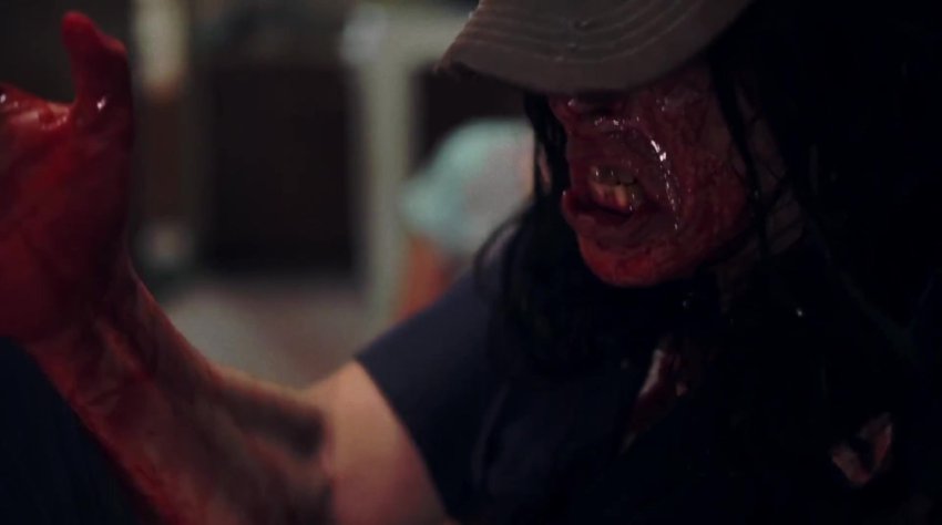 Night.Of.Something.Strange.2016.1080p.BluRay.x264-[www.uiiumovie.com].mp4 - Video Link