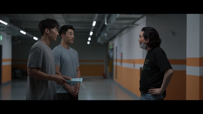 Bloodhounds_S01E08_Episode_8_Hindi_720p_NF_WEB_DL_AAC5_1_HEVC_The.mkv - Terabox Viral Link