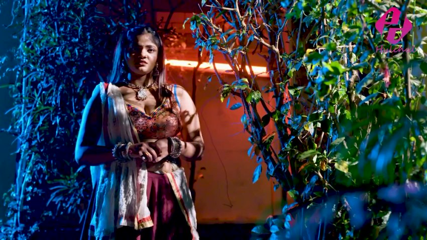 Rakhwala Hulchul S01E02 Hindi Hot Web Series.mp4 - Video Link