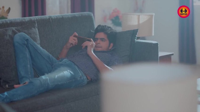 E03 - Sauteli 720p @TamilSeries3.mp4 - Video Link