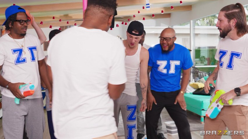 brazzersexxtra.26.03.19.anissa.kate.milf.cougar.fucks.frat.bros.mp4 - TeraBox Video