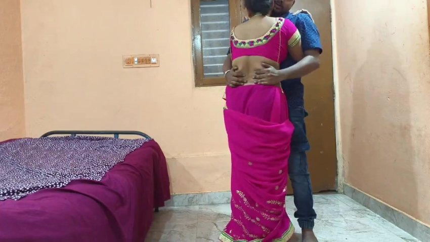 Pink saree bhabhi Indian porn blowjob viral sex.mp4 - Terabox Viral Link